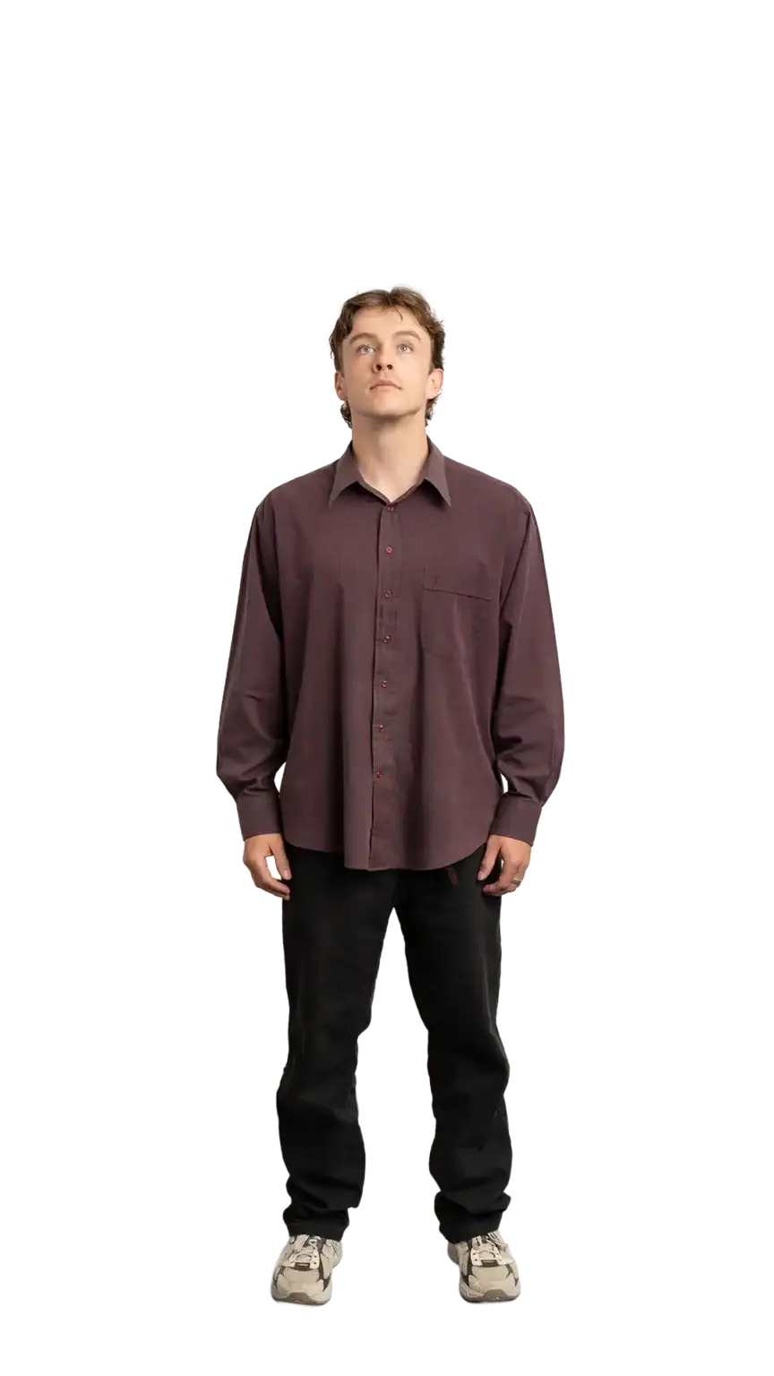 Bailey Gregson, SEO Specialist and Portfolio Management at The Start, full-body portrait — looking straight up